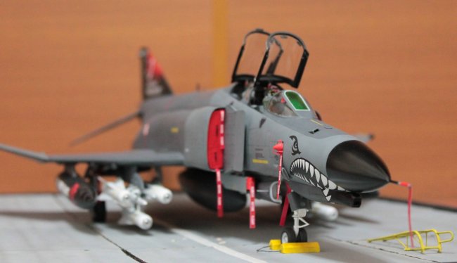 1/32 Revell F-4E by Sertac Bayar