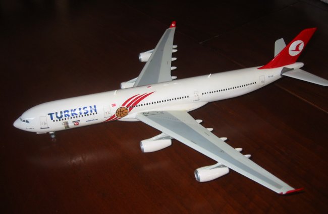 1/144 Revell A340-300 by Erkin Bora