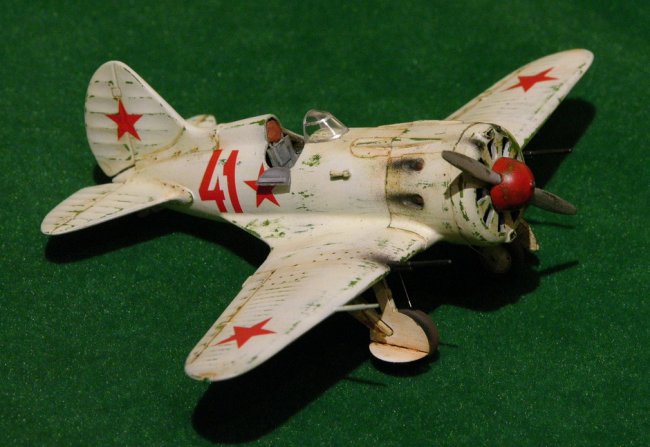 Amazon.com: Motor city classics Polikarpov I-16 - USSR (1:72