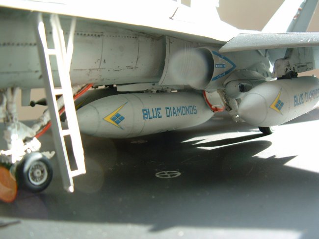 1/48 Hasegawa F-18C by Darren McGuinness