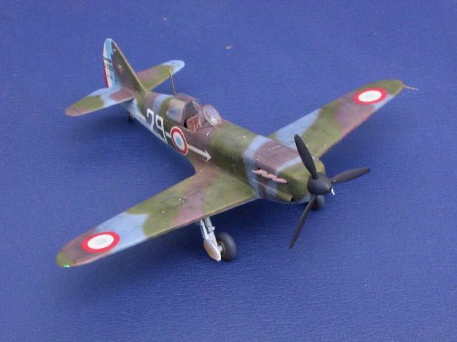 1/72 Hasegawa Dewoitine D-520 by Eric Bade
