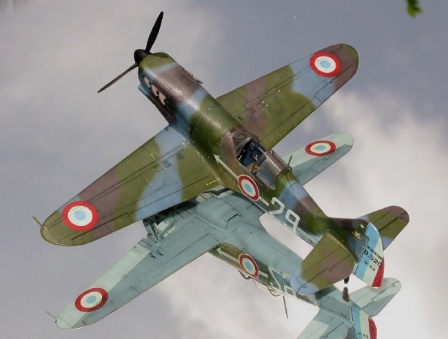 1/72 Hasegawa Dewoitine D-520 by Eric Bade