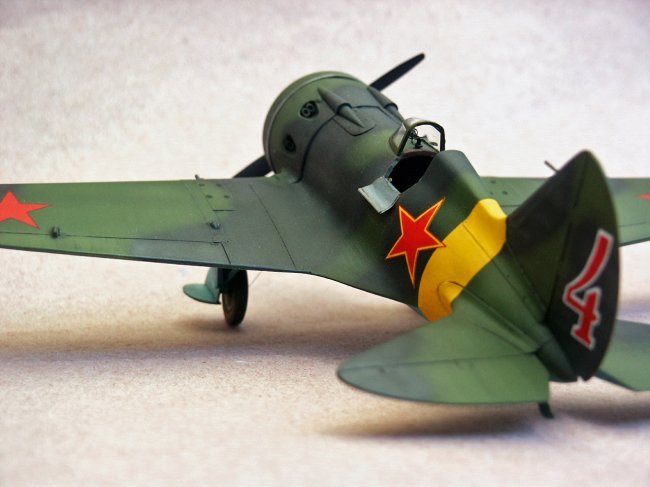 1/48 Eduard Polikarpov I-16 Type 10 by Rian W. Jones