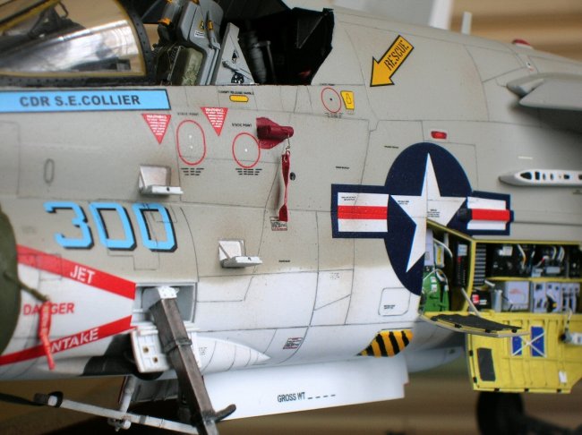 USS A-7E Corsair II. Trumpeter 02231