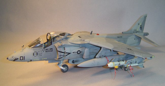 1/32 AV8B Harrier II Early Version Attack Aircraft 