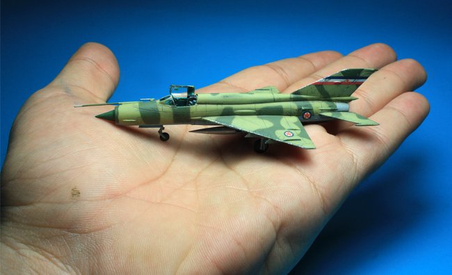 MiG-21 bis von Eduard in 1/144 
