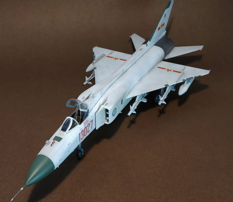 Trumpeter military assembly 02846 1/48 China J-8IID fighter assembly model 
