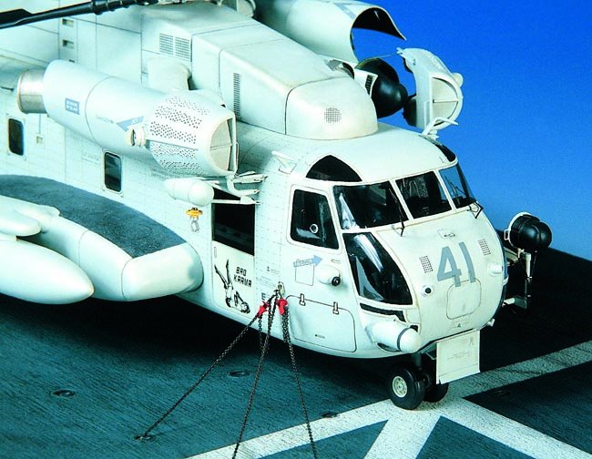 1/48 CH-53E Super Stallion by Philippe Dognon