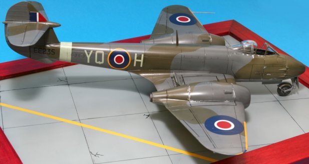  Tamiya 1/48 Gloster Meteor F.1 : Arts, Crafts & Sewing