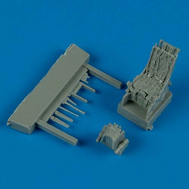 Quickboost QB72022 NEW 1:72 McDonnell F-15 Eagle ejection seat with safety belts
